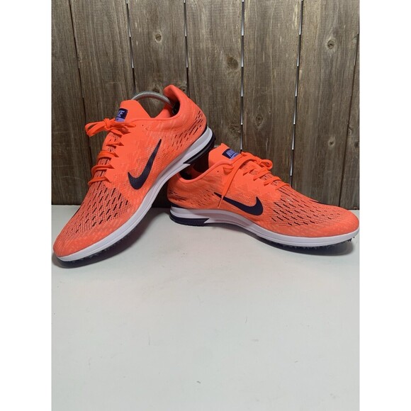 Athletic_Shoes